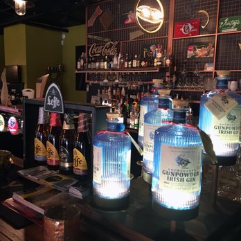 Carnotus - Le bar - Barbeque Near Me - Charleroi, WHT