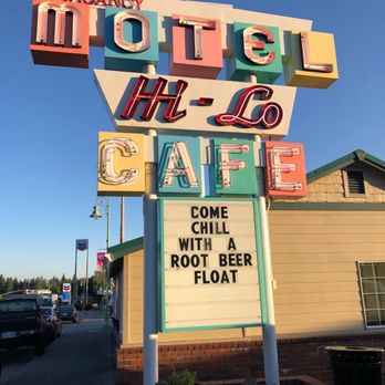 Hi-Lo Cafe - Hi Lo Cafe & Motel - American Near Me - Weed, California