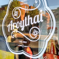 Aroythai - Front window next to entrance