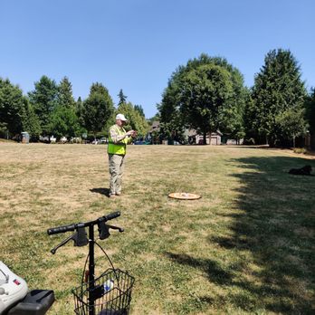 Meadow Waye Park - PCC drone class at the park - Parks Near Me - Beaverton, Oregon Meadow Waye Park - PCC drone class at the park - Parks Near Me - Beaverton, Oregon