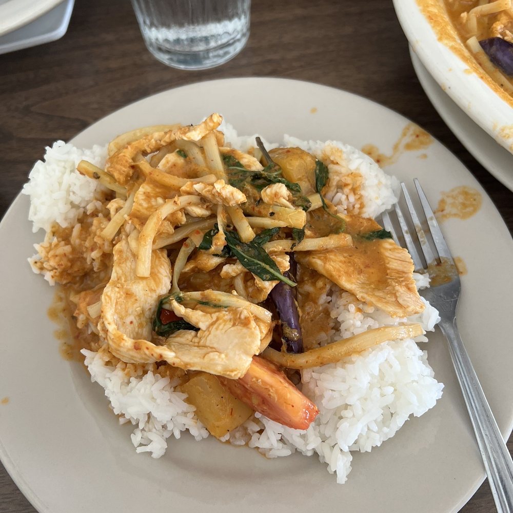 Thai Cafe - Pineapple Curry - Thai Near Me - San Antonio, Texas Thai Cafe - Pineapple Curry - Thai Near Me - San Antonio, Texas