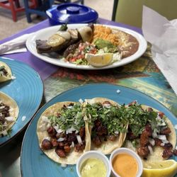 Fiesta Latina - This was a special they were doing with short ribs, it was AMAZING!!! The tacos are Al Pastor, and Asada.