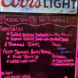 Otto's Restaurant & Bar