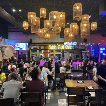 HEM Kitchen And Bar - Vietnamese Near Me - Houston, Texas HEM Kitchen And Bar - Vietnamese Near Me - Houston, Texas