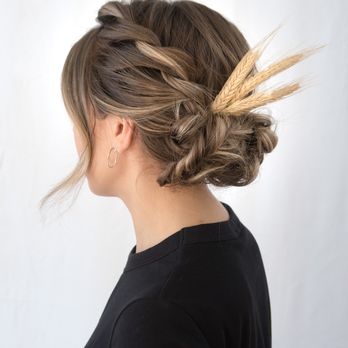 Kateryna Tanska - Bridal updo - Hair Stylists Near Me Kateryna Tanska - Bridal updo - Hair Stylists Near Me