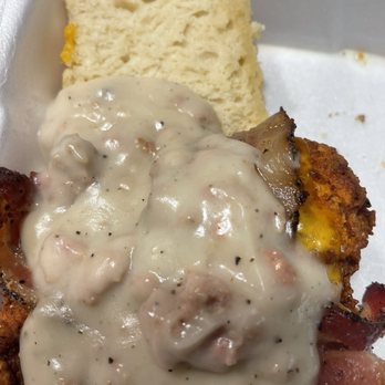 Pine Street Eats & Sweets - Papa bear sandwich - Breakfast & Brunch Near Me - Tomball, Texas