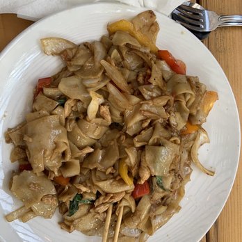 Sabai - Pad Kee Mao - Bars Near Me - Richmond, Virginia Sabai - Pad Kee Mao - Bars Near Me - Richmond, Virginia
