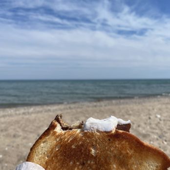 Glencoe Beach - Picnic at the beach - Beaches Near Me - Glencoe, Illinois