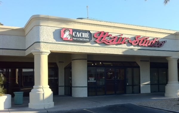 Cache Salon by null