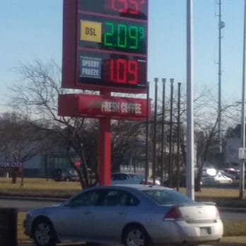 Speedway - Sign - Gas Stations Near Me - Midland, Michigan