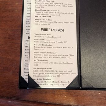 Olde Heritage Tavern - Sports Bars Near Me - Lenox, Massachusetts