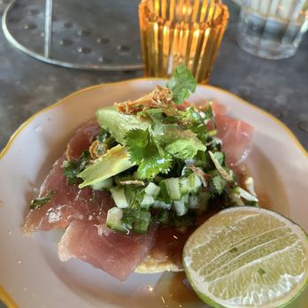 La Lucha - Tuna tostada - Seafood Near Me - Houston, Texas La Lucha - Tuna tostada - Seafood Near Me - Houston, Texas