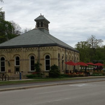 Colectivo Coffee Lakefront - Coffee & Tea Near Me - Milwaukee, Wisconsin