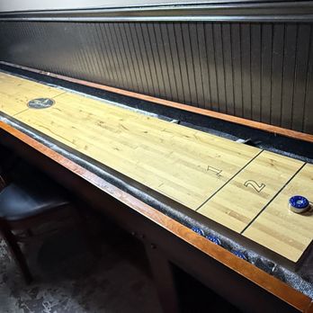 Al's Bar & Grille - Bar Shuffleboard - Burgers Near Me - Cornelius, North Carolina Al's Bar & Grille - Bar Shuffleboard - Burgers Near Me - Cornelius, North Carolina