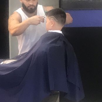 Razor's Barbershop - Barbers Near Me - Montgomery, Texas Razor's Barbershop - Barbers Near Me - Montgomery, Texas
