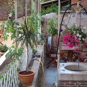 Le Chant des Marmites - restaurant le chant des marmites - Caterers Near Me - Marseille, 13 Le Chant des Marmites - restaurant le chant des marmites - Caterers Near Me - Marseille, 13