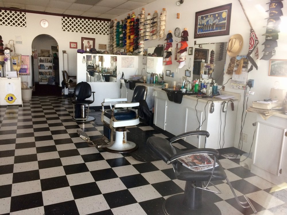 FRANK’S BARBER SHOP Updated August 2024 170 Ellis Ave, Lexington