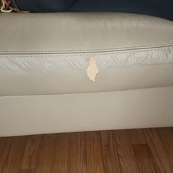 Hamiltons Sofa & Leather Gallery