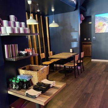 Osaka Story - Inside - Sushi Bars Near Me - Long Beach, California