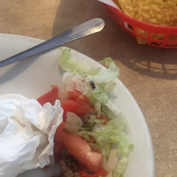 Sol De Jalisco Mexican Bar - Flies absolutely everywhere. Still waiting on a waitress to get my bill! - Mexican Near Me - Belton, Texas Sol De Jalisco Mexican Bar - Flies absolutely everywhere. Still waiting on a waitress to get my bill! - Mexican Near Me - Belton, Texas