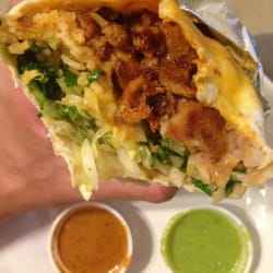 Comida Mexicana - Burrito al pastor (pork)