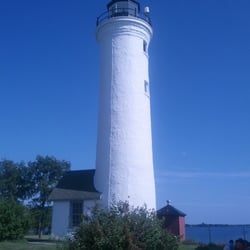 Tibbetts Point Lighthouse