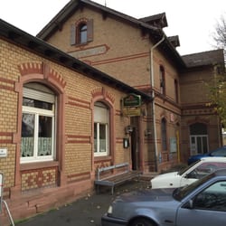 Bahnhofsgaststätte - Eingang zur Gemütlichkeit