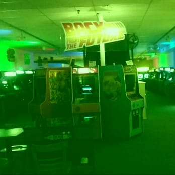 Underground Retrocade - Arcades Near Me - West Dundee, Illinois Underground Retrocade - Arcades Near Me - West Dundee, Illinois