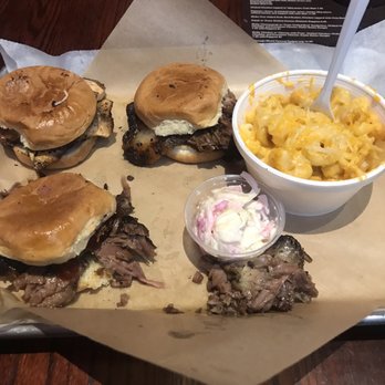 Windy City Ribs - Brisket/chicken sliders - Barbeque Near Me - Chicago, Illinois Windy City Ribs - Brisket/chicken sliders - Barbeque Near Me - Chicago, Illinois