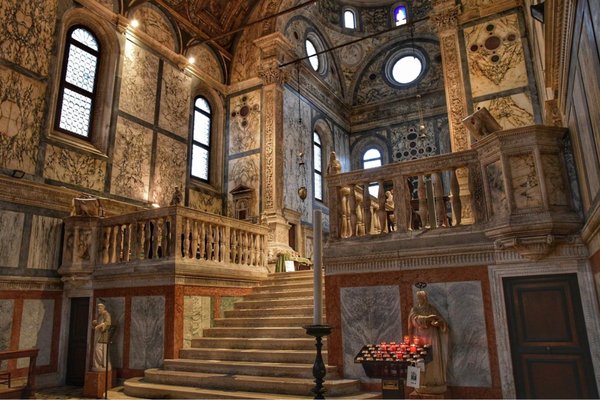 Church of Saint Mary of Miracles by null