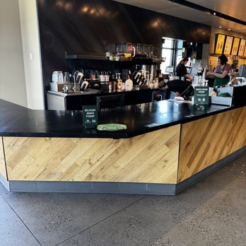 Starbucks - Inside - Coffee & Tea Near Me - Littleton, Colorado