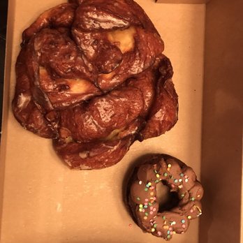 Hurts Donut - Apple fritter vs birthday cake donut - Donuts Near Me - Frisco, Texas