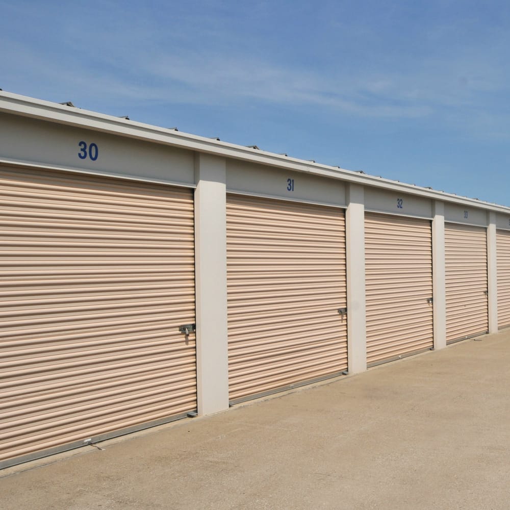 STORAGEMART Updated June 2024 3920 S State Rte 291, Lee's Summit