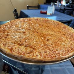 Bunny's Sports Bar - Bunny's Pizza