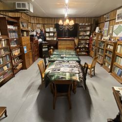 Xenophile Bibliopole & Armorer Chronopolis - Hanford Room