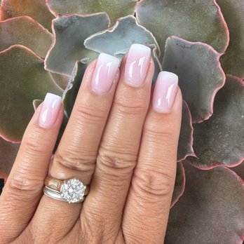 Pretty Nail Spa - Hot gel w/ ombré ask for Tran - Nail Salons Near Me - Eagle, Idaho