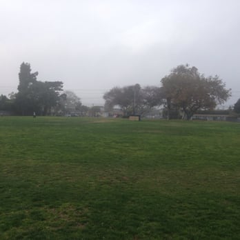 Harper Park - Parks Near Me - Costa Mesa, California