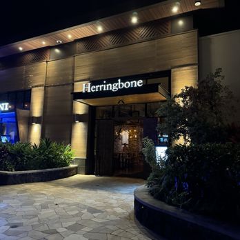 Herringbone Waikiki - Entrance - Seafood Near Me - Honolulu, Hawaii