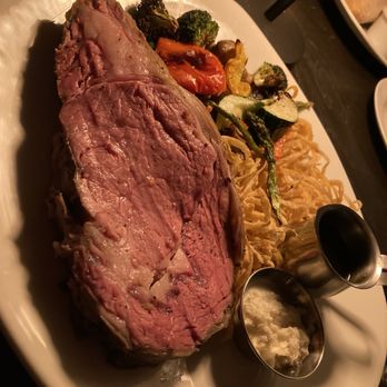 The Keg Steakhouse + Bar - Steakhouses Near Me - Toronto, Ontario
