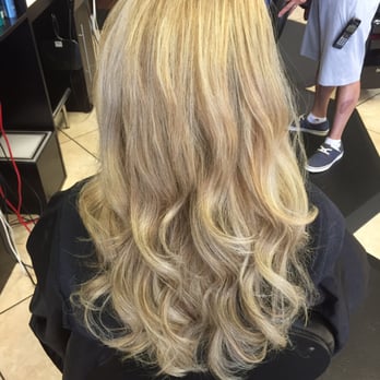 Salon Seraphina - Hilights - Hair Salons Near Me - Biloxi, Mississippi