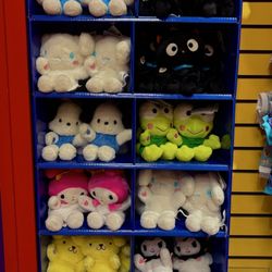 Mini Sanrio plushies