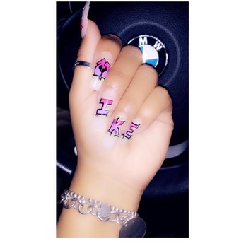 DJ Nails - Graffiti nails - Nail Technicians Near Me - Pasadena, California
