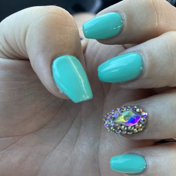 Boutique Nail Bar - Tiffany blue acrylic tips with a bedazzled ring finger - Nail Salons Near Me - Queen Creek, Arizona