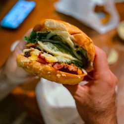 Teddy's Bigger Burgers - Lahaina - Burger