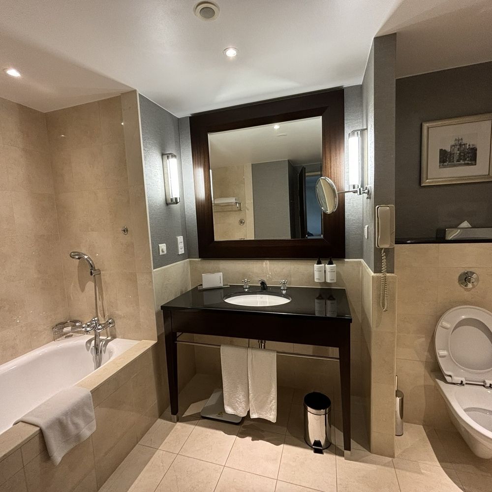 InterContinental Warszawa - Hotels Near Me - Warszawa, Massachusetts