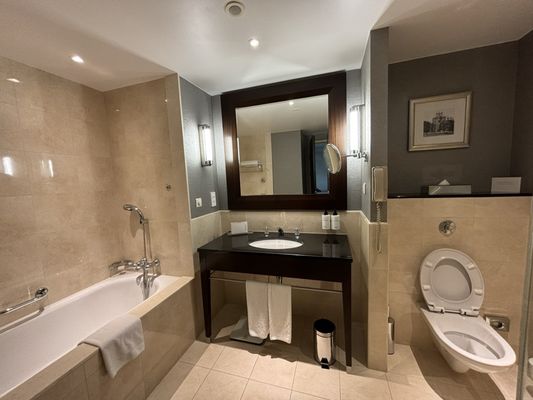 InterContinental Warsaw by IHG by null