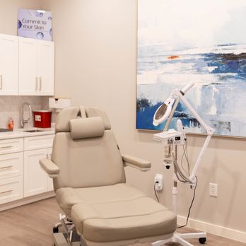 Glo Medspa - Room - Medical Spas Near Me - Winterville, North Carolina Glo Medspa - Room - Medical Spas Near Me - Winterville, North Carolina