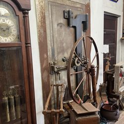 Suwannee Hardware & Supply - Old vault door