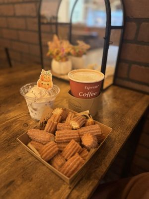 Con Sabor a Sinaloa: Sushi, Churros, Coffee & Ice Cream by null