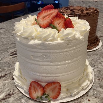 Lavender Jones Macarons - Cleveland Cassata 6" - Bakeries Near Me - Painesville, Ohio